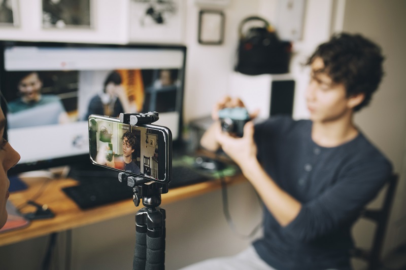 Unleash Your Content Creativity: How Young Entrepreneurs Can Stand Out in a Saturated Market